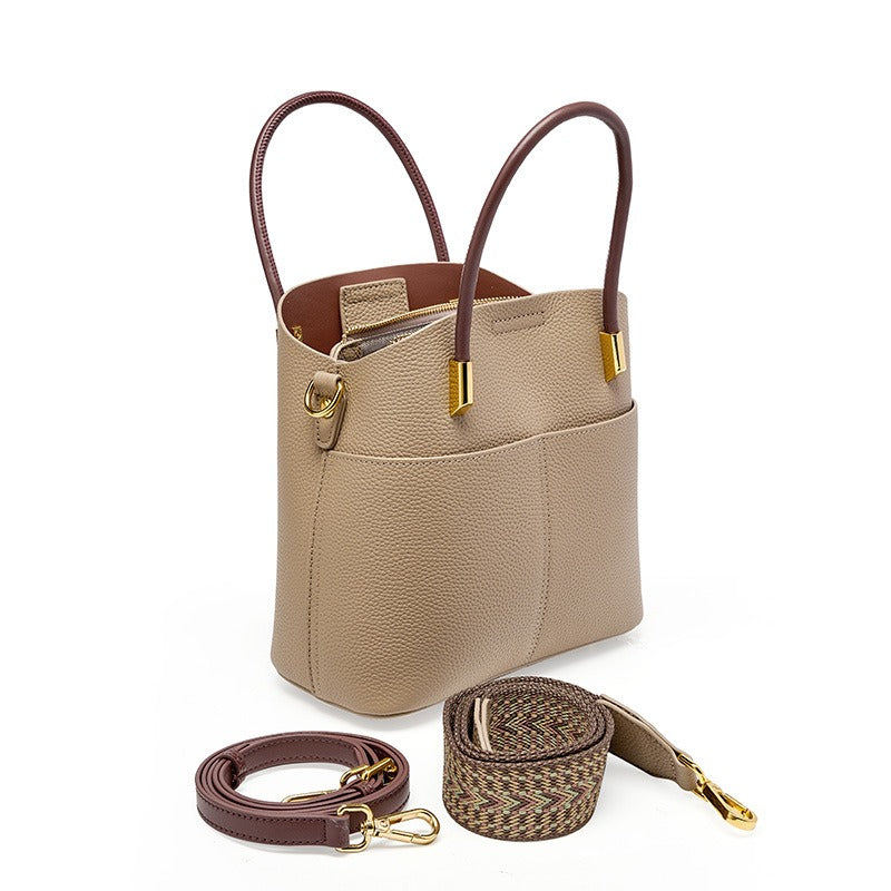 Bolso bucket para mujer de piel granulada con asa doble - Emilia