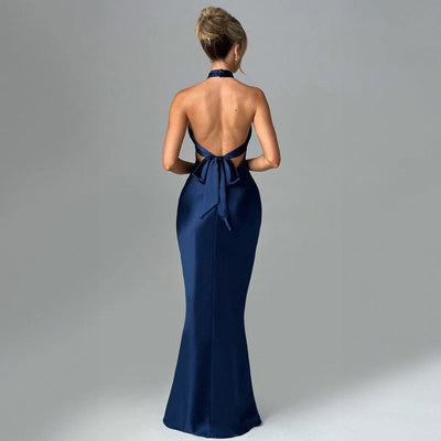 Vestido largo para mujer de satén cruzado con cuello halter - Elvira