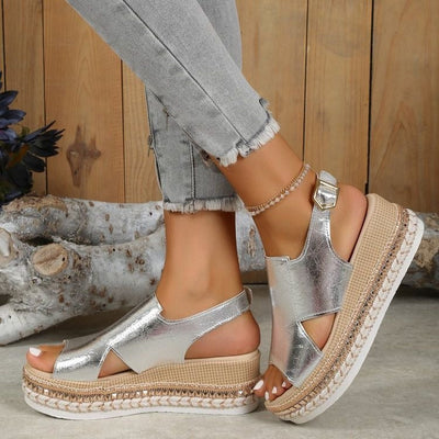 Sandalias para mujer acabado brillante con cuña trenzada - Celeste