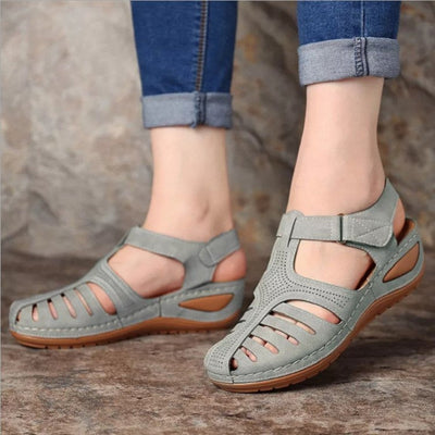 Sandalias para mujer con corte calado y suela ergonómica - Mariela