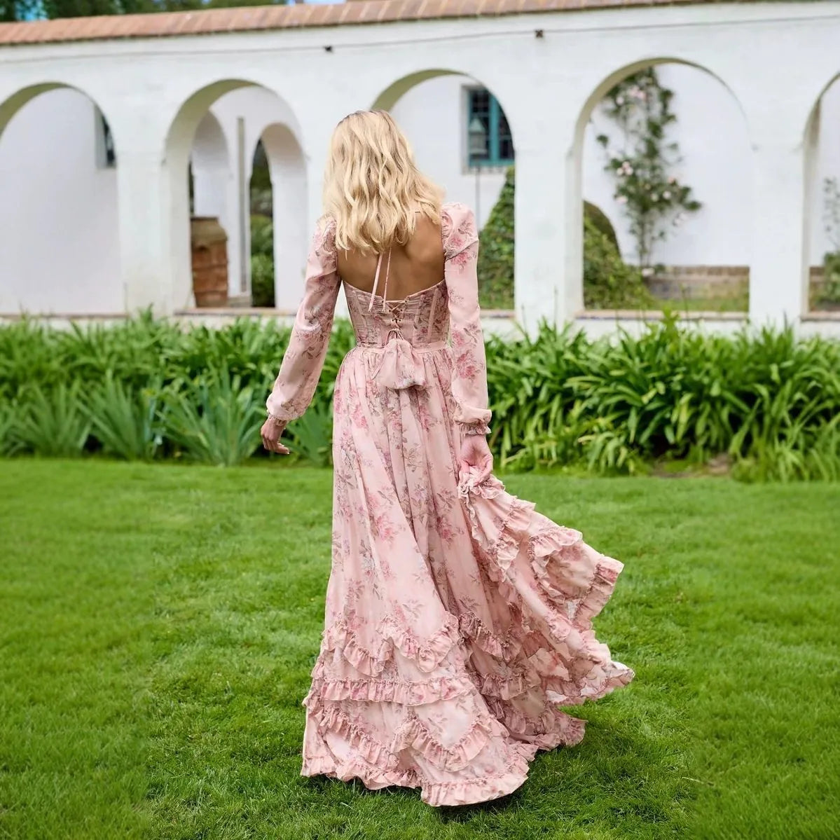 Isis - Vestido con Tirantes y Estampado Floral Único