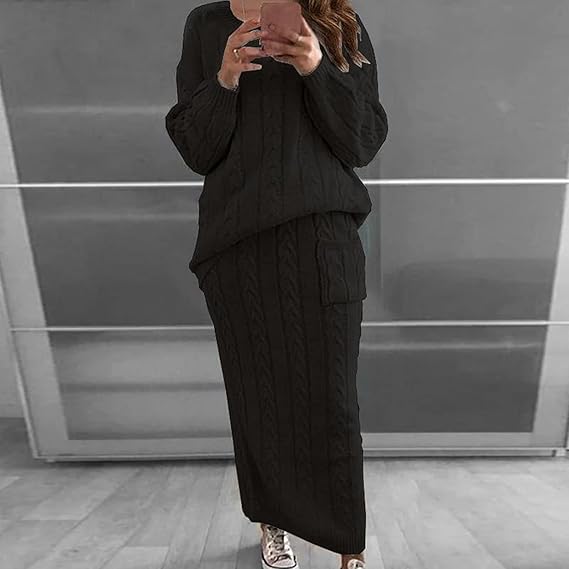 Conjunto de invierno compuesto por jersey de punto y falda, cálido y cómodo ideal para un look acogedor y a la moda en los días fríos