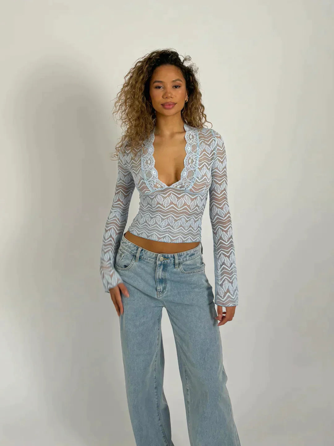Carina - Blusa de encaje de moda moderna