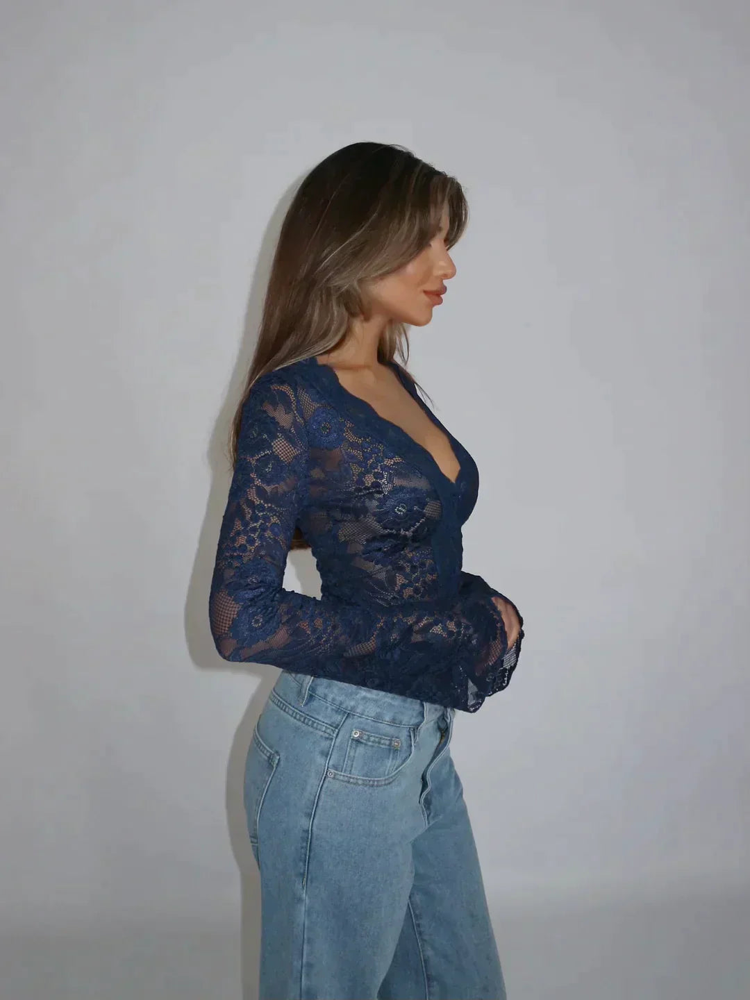 Carina - Blusa de encaje de moda moderna