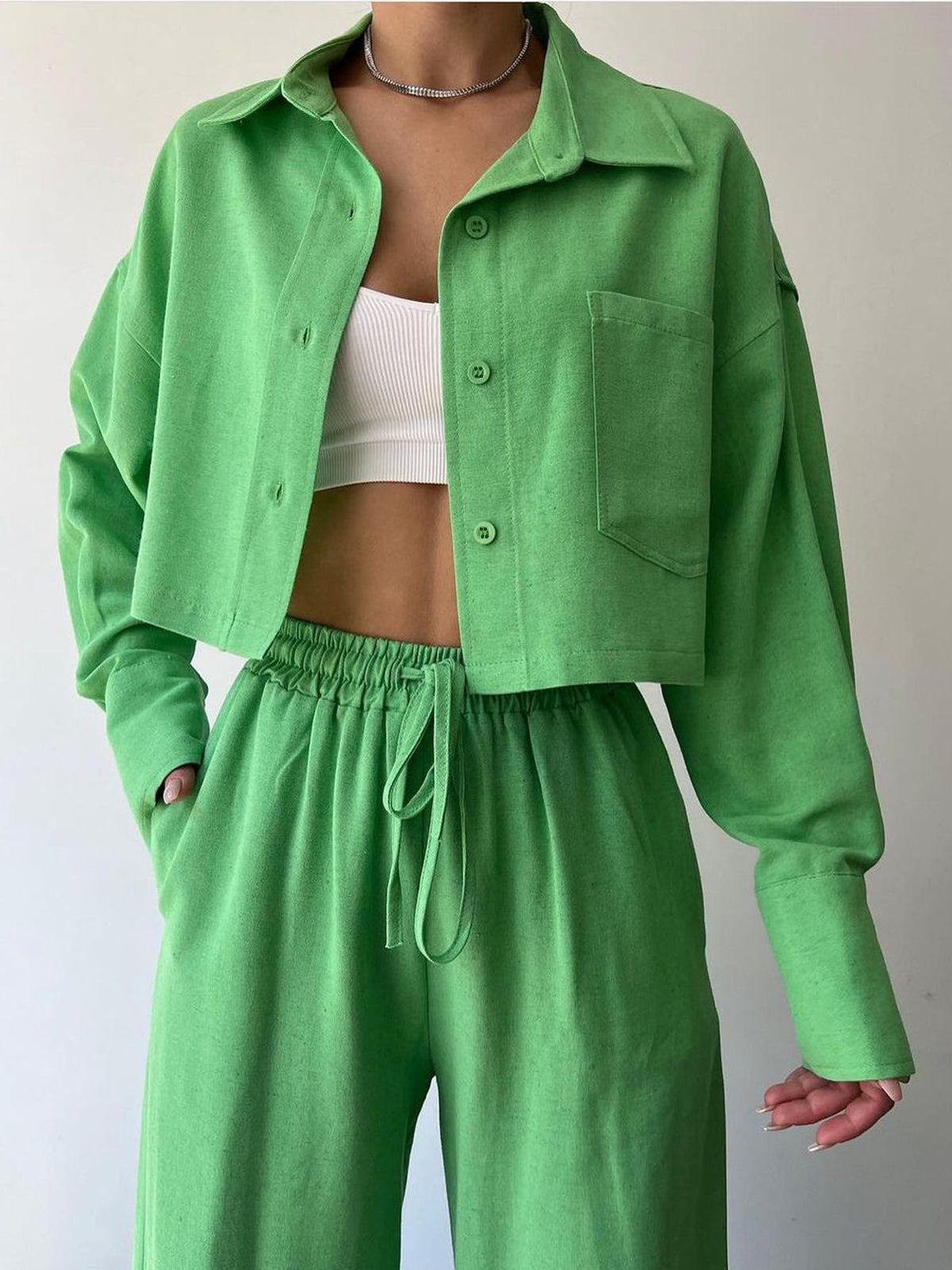 Vilma - Conjunto de dos piezas de camiseta con cuello y cremallera y pantalón con cordón de ajuste