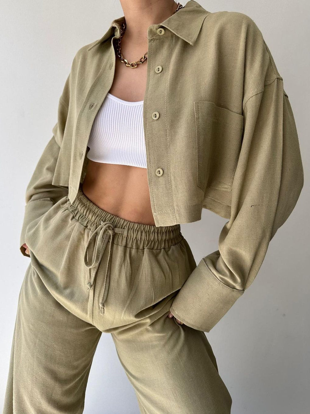 Vilma - Conjunto de dos piezas de camiseta con cuello y cremallera y pantalón con cordón de ajuste