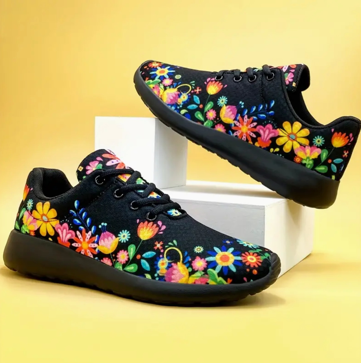 Nina - Las zapatillas ligeras con estampado floral