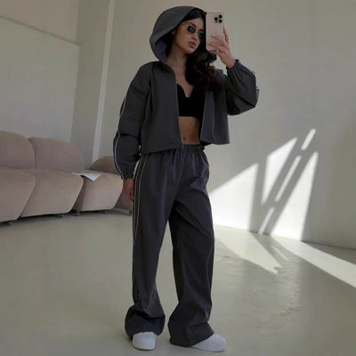 Conjunto deportivo con chaqueta y pantalon ancho - Giada