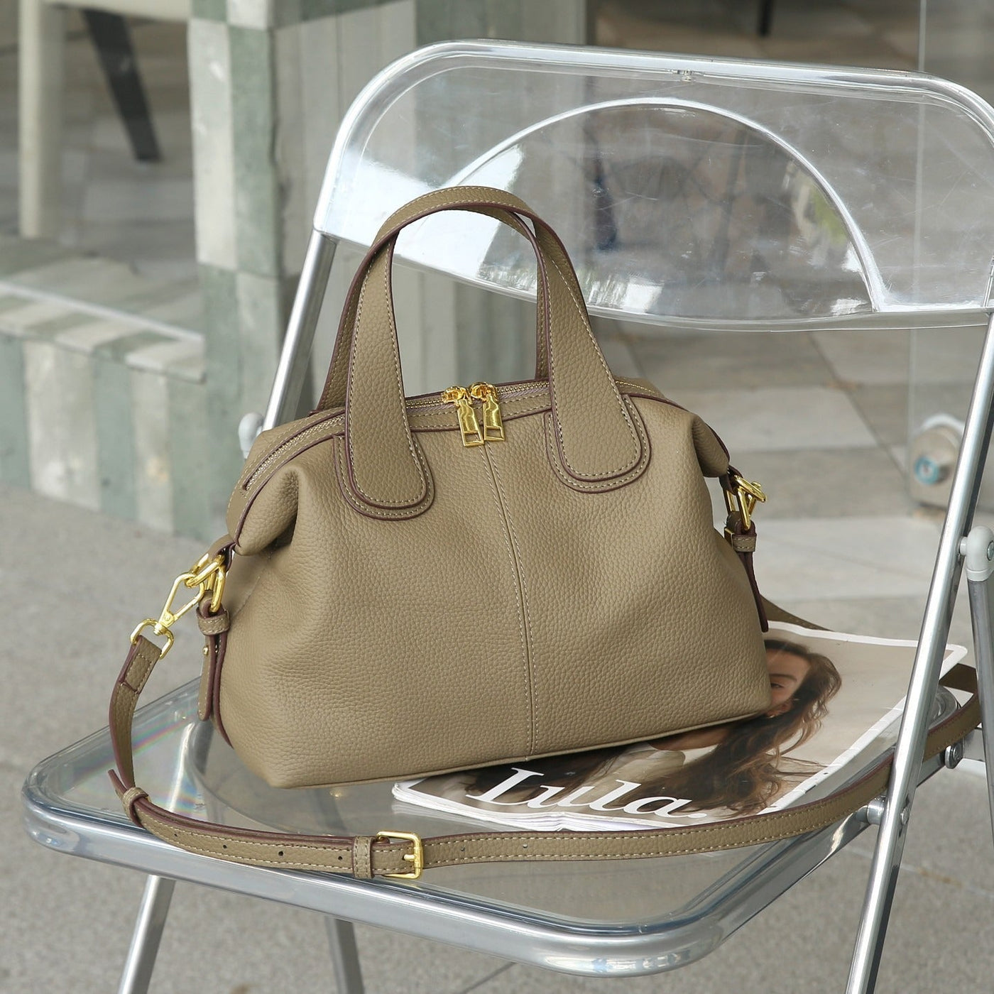 Bolso de mano para mujer de piel sintética con herrajes metálicos estilo estructurado - Marcela