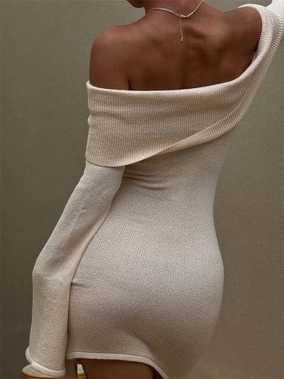 Zeya - Favorecedor vestido con hombros al descubierto de punto fino