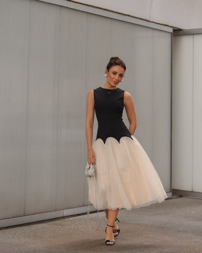 Vera - Vestido midi sin mangas con cremallera y fruncido