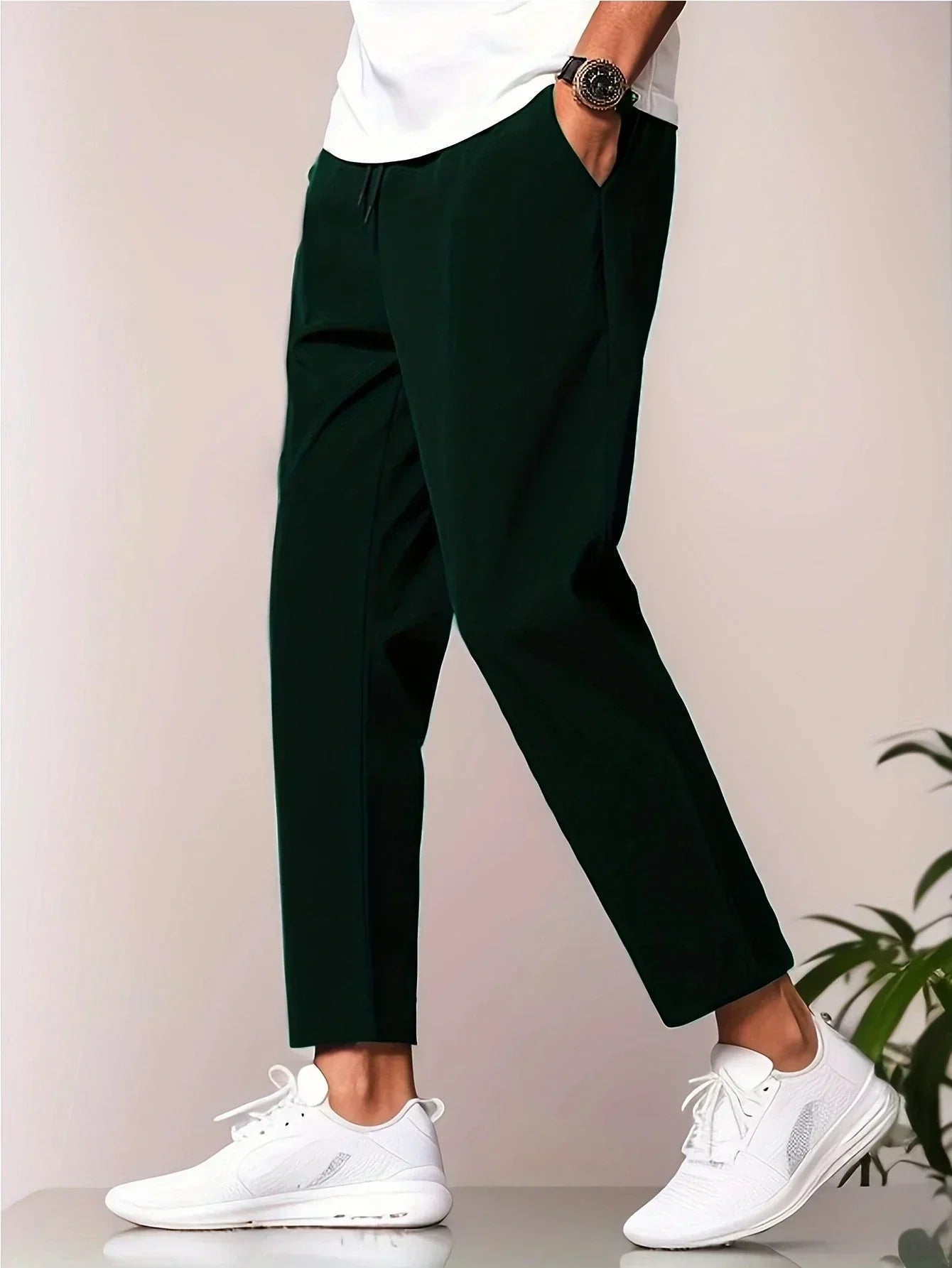 Pantalones modernos y desenfadados para hombre