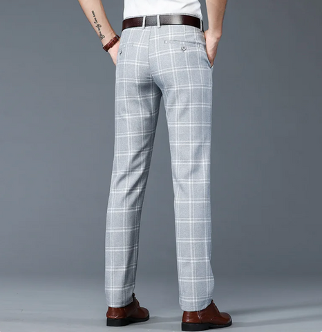 Elegantes pantalones elásticos de cuadros para hombre