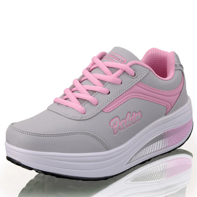 Mia - Zapatilla con suela gruesa