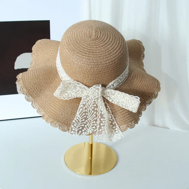 Chic sombrero de paja con encaje de moda