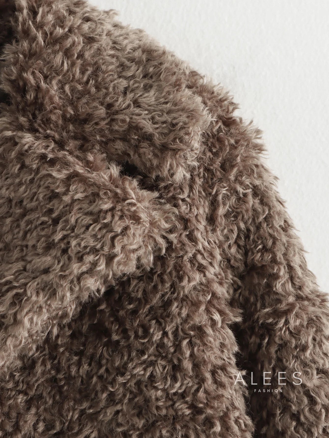 Abrigo de mujer fleece con solapa ancha - Daria