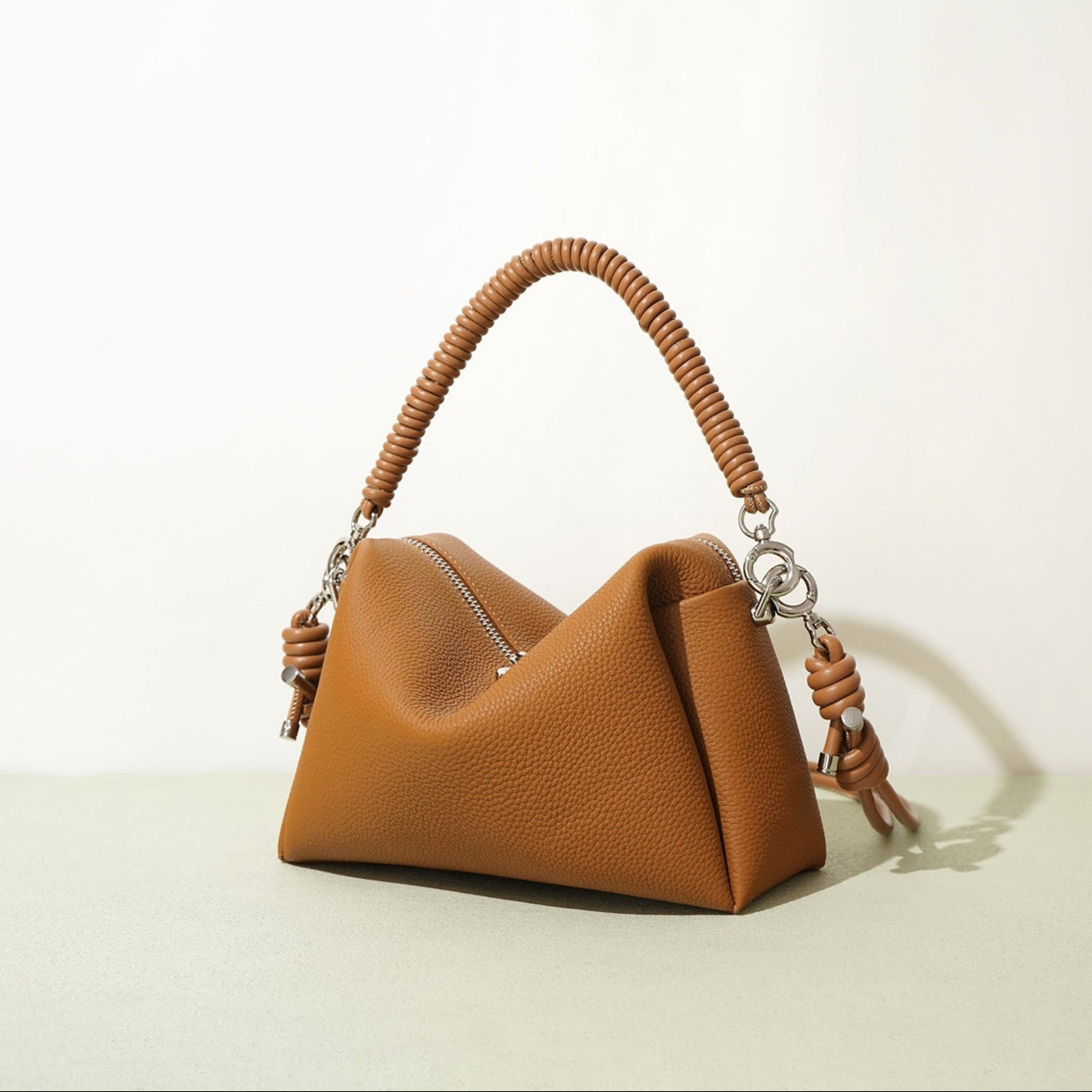 Bolso bandolera para mujer de piel auténtica asa trenzada diseño moderno - Mireya