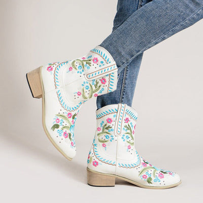 Botas bordadas de media caña - Sienna