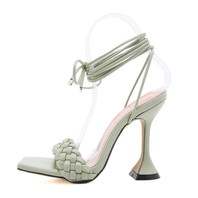 Olivia - Elegantes sandalias de tacón alto con tira trenzada y punta cuadrada