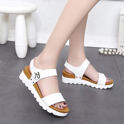 Sandalias para mujer de plataforma sintética estilo casual con cierre ajustable - Amelia