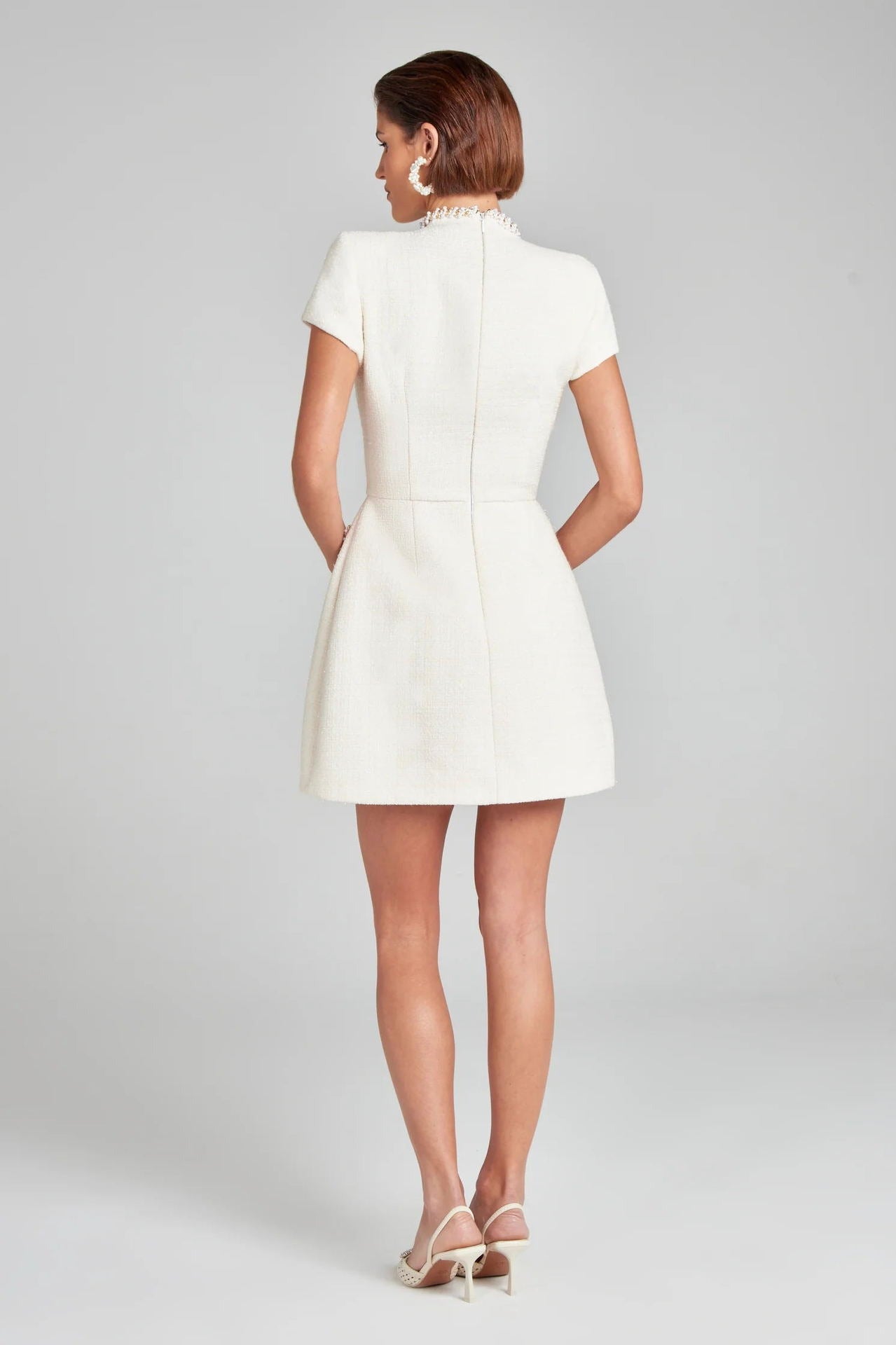 Vestido corto mujer tweed elegante con perlas  - Clarisse