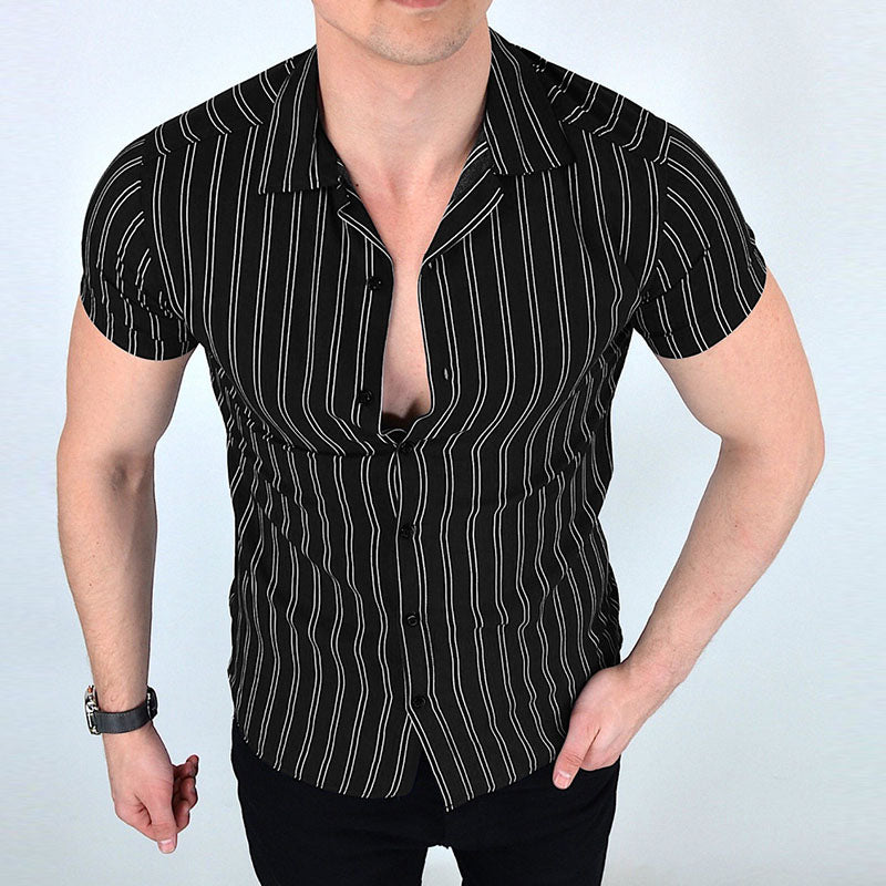 Camiseta a rayas de manga corta para hombre con cuello en V