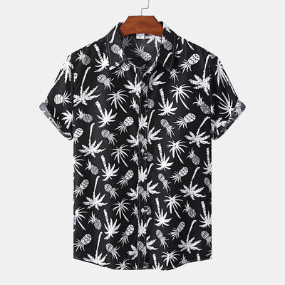 Camisa negra de manga corta para hombre con estampado