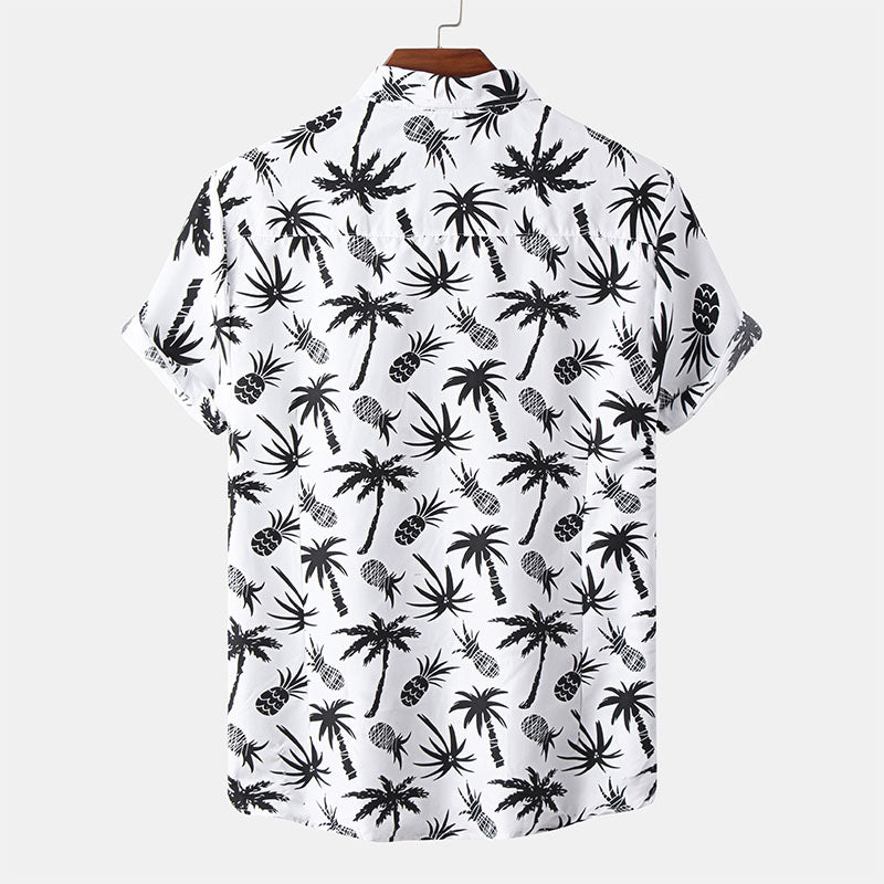 Camisa de manga corta para hombre en blanco con estampado