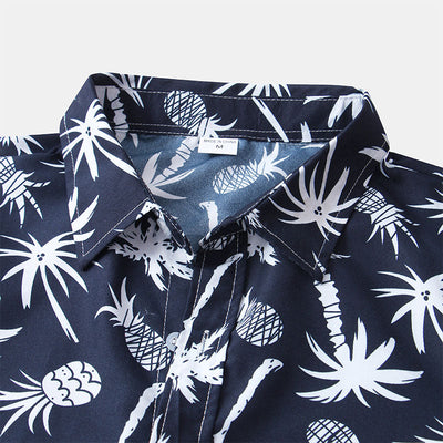 Camisa azul marino única de manga corta para hombre con estampado