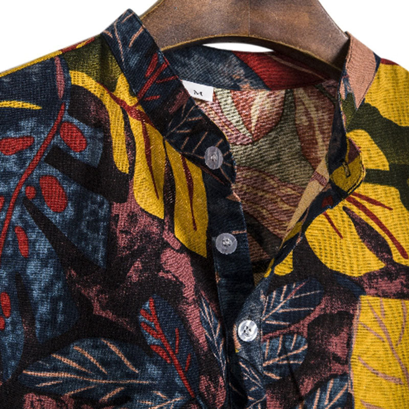 Camisa de manga corta para hombre con estampado tropical, bolsillo y tapeta de botones