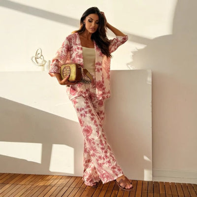 Conjunto de mujer con pantalón recto y camisa estampada floral - Fabienne