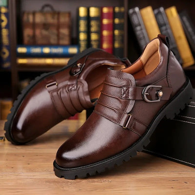 Zapatos elegantes para hombre de cuero sintético con hebilla lateral - Octavio