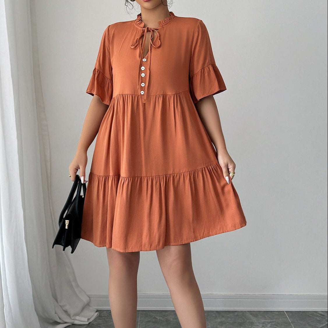 Vestido corto para mujer de algodón con cuello fruncido estilo evasé - Ariana