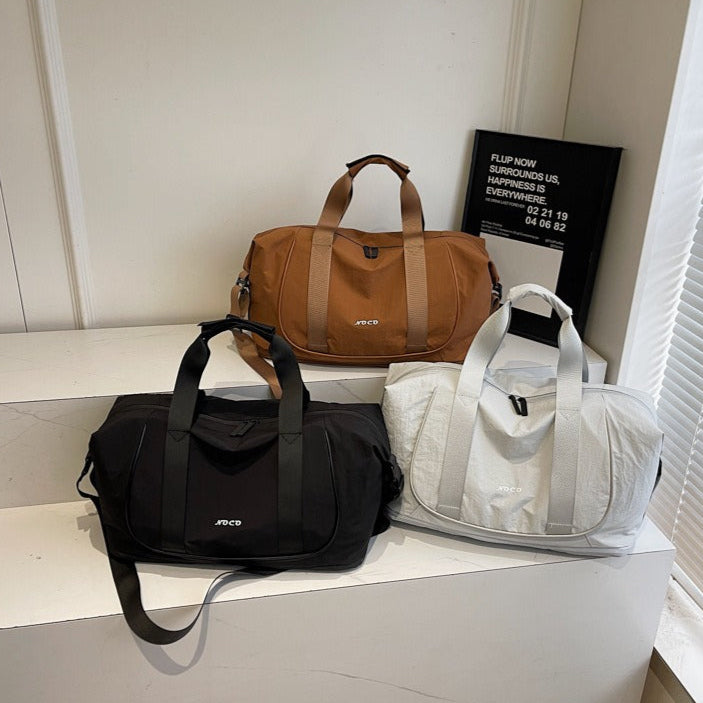 Bolso de hombro para mujer de tela resistente estilo deportivo - Miranda