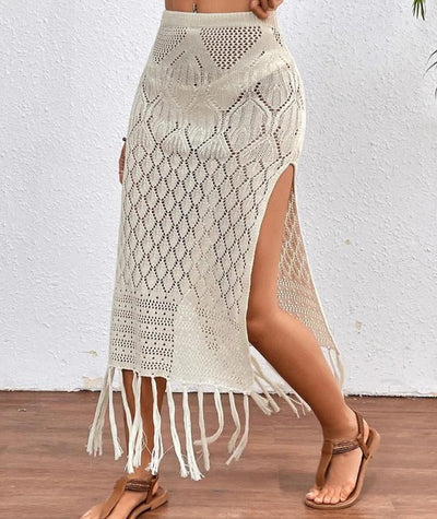 Elegante falda con abertura lateral ideal para ocasiones especiales y veladas chic