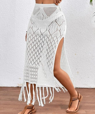 Elegante falda con abertura lateral ideal para ocasiones especiales y veladas chic